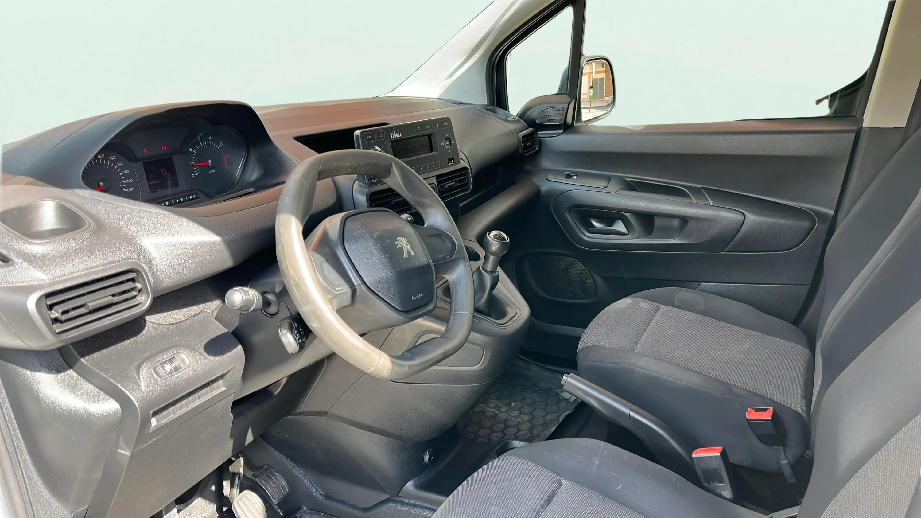 Peugeot Partner Pro Standard 600kg BlueHDi - foto 13