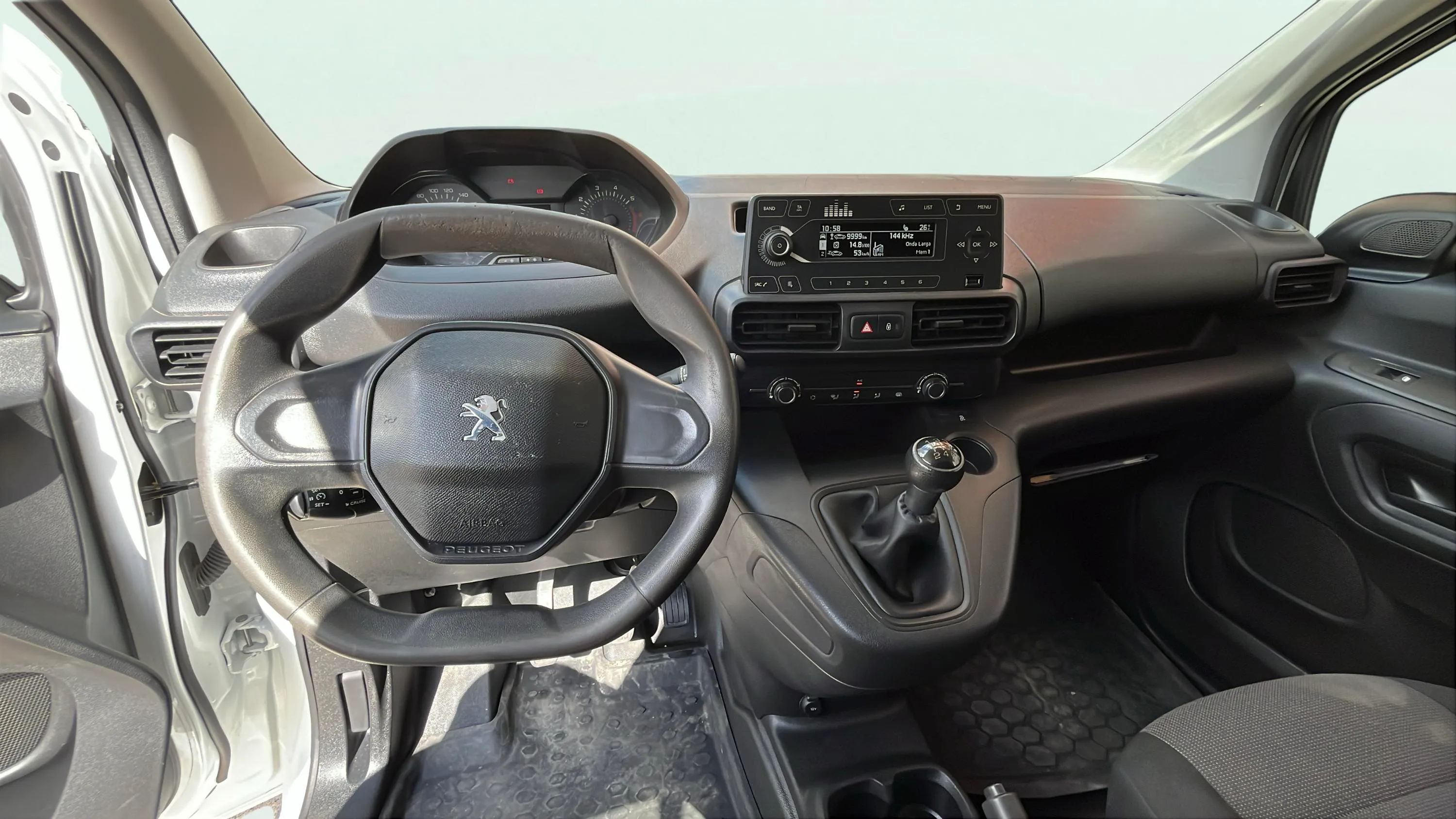 Peugeot Partner Pro Standard 600kg BlueHDi - foto 12