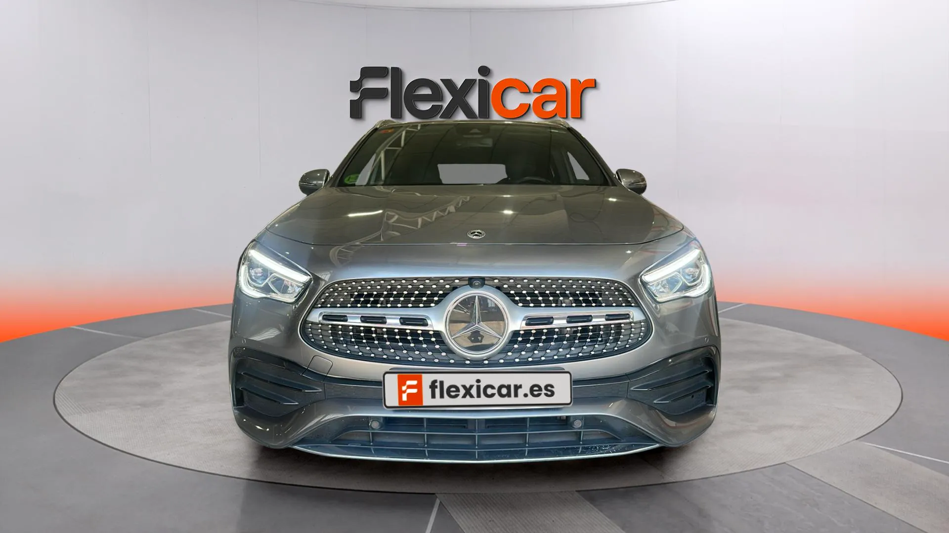 Mercedes-Benz GLA 200 D - foto 2