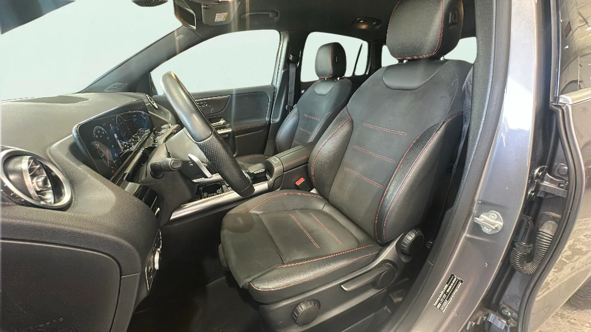 Mercedes-Benz GLA 200 D - foto 20
