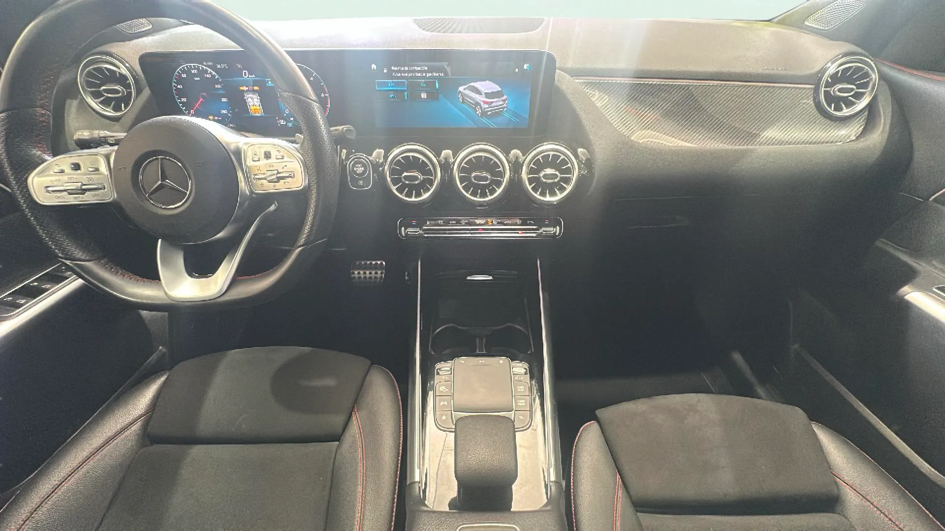 Mercedes-Benz GLA 200 D - foto 9