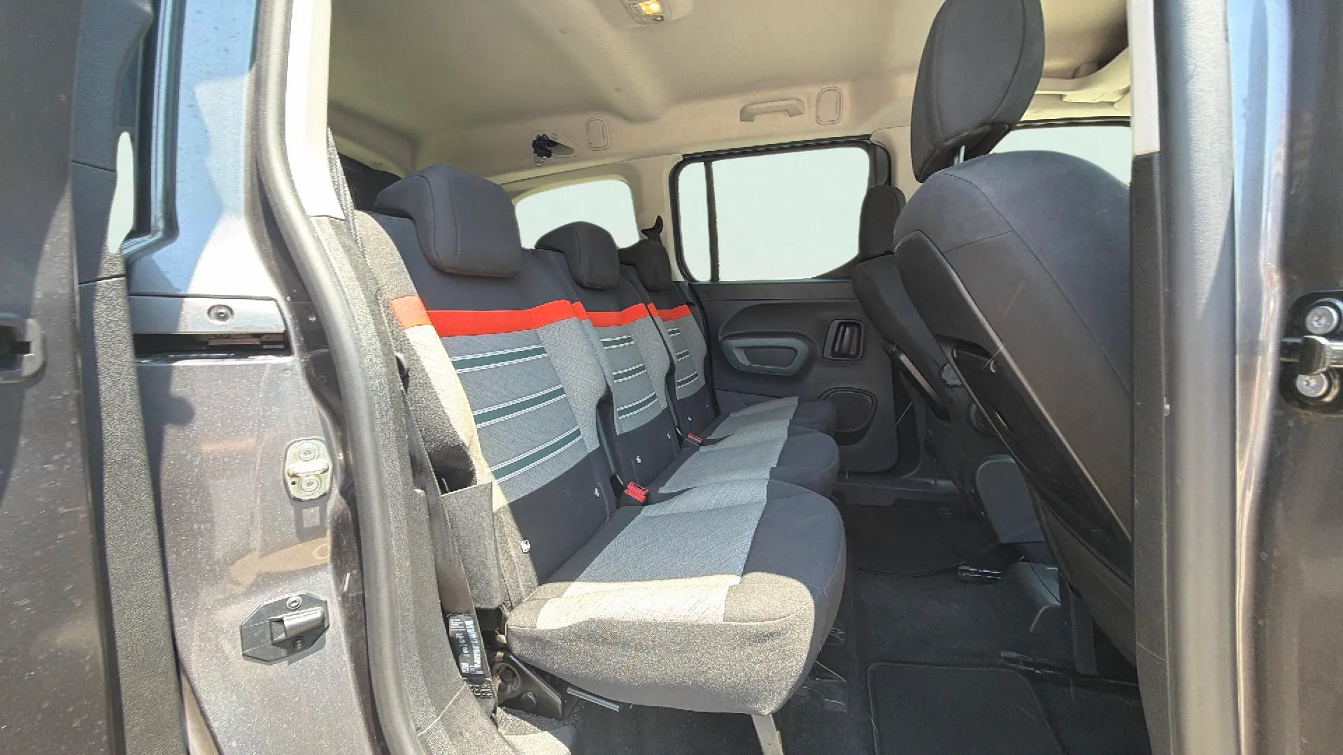 Citroën Berlingo Talla XL BlueHDi 130 EAT8 Shine - foto 13