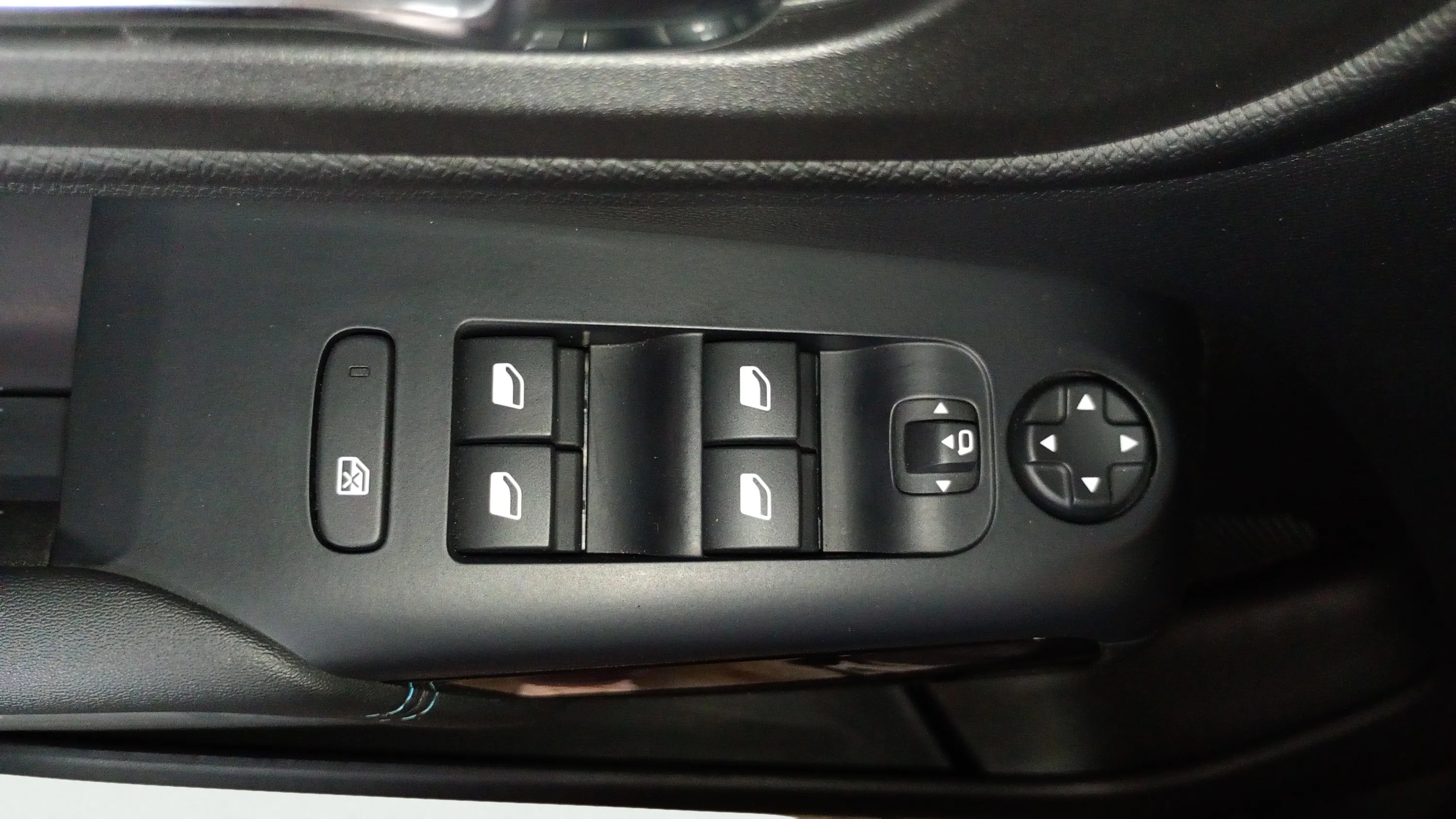 Citroën C5 Aircross BlueHDi EAT8 Plus - foto 19