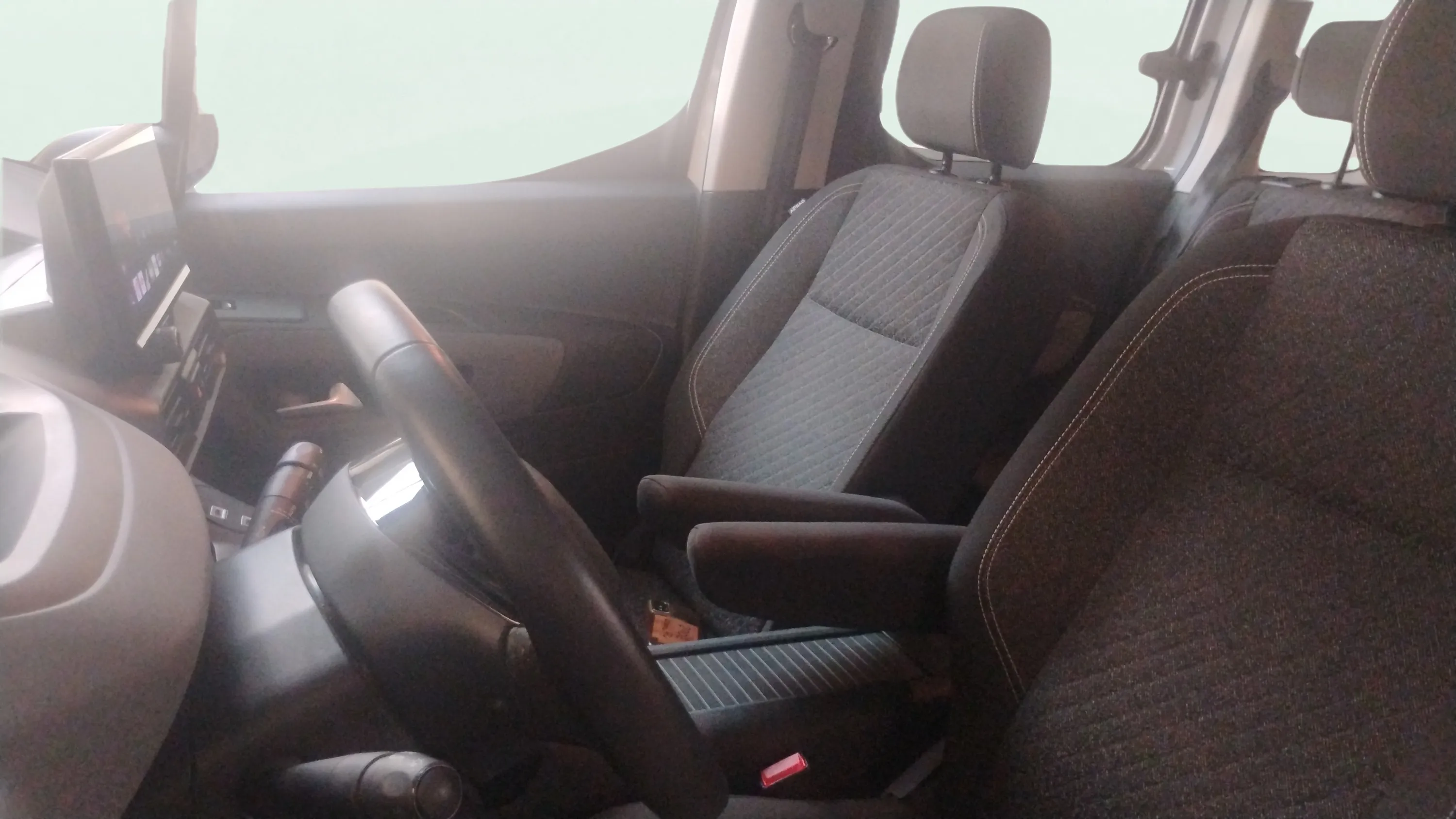 Peugeot Rifter Allure BlueHDi 130 Long - foto 12