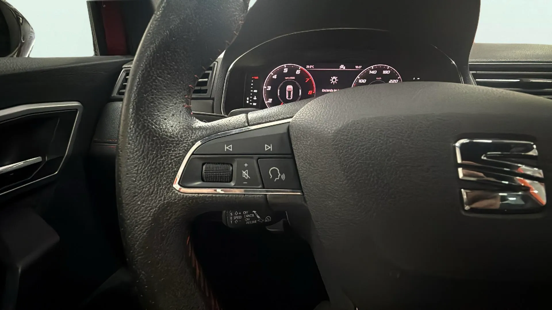 SEAT Arona 1.0 TSI DSG FR Ecomotive - foto 18