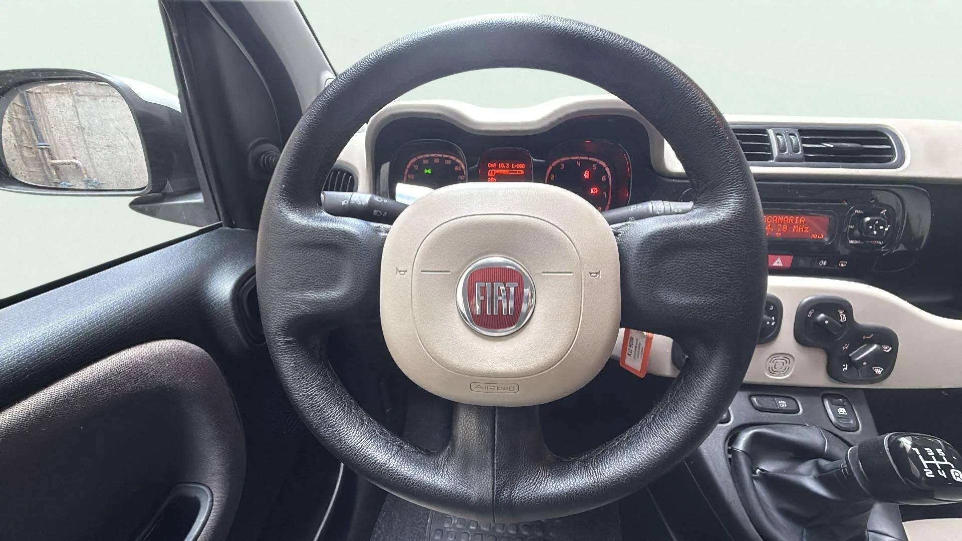 Fiat Panda 0,9 Lounge TwinAir EU6 - foto 9