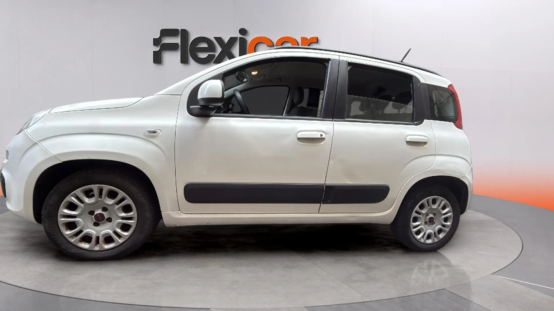 Fiat Panda 0,9 Lounge TwinAir EU6 - foto 4