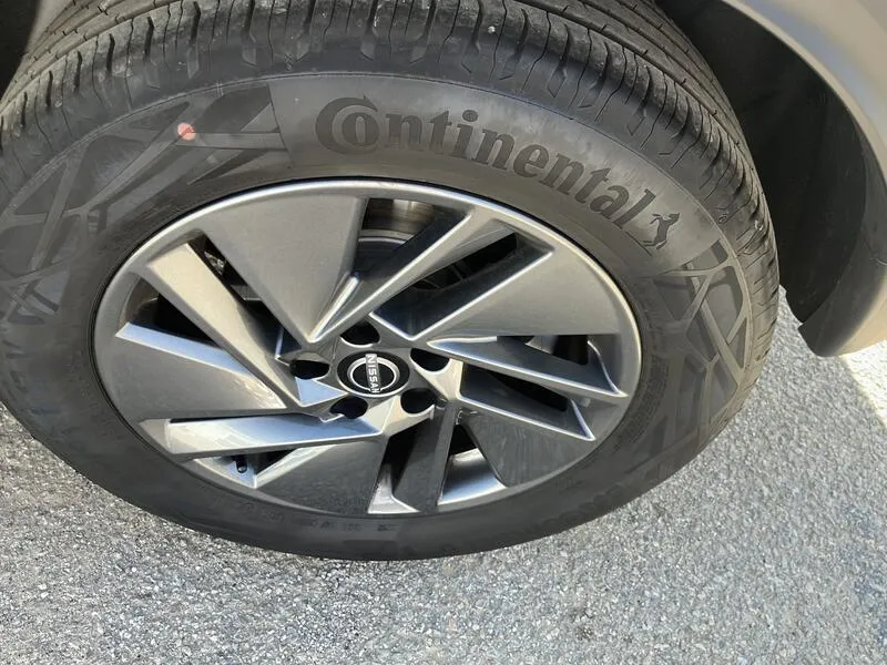 Nissan Qashqai DIG-T mHEV 4x2 Acenta - foto 12
