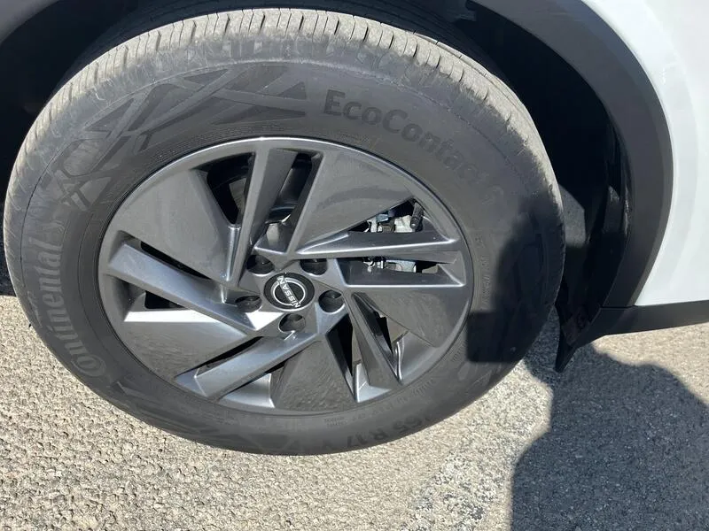 Nissan Qashqai DIG-T mHEV 4x2 Acenta - foto 16