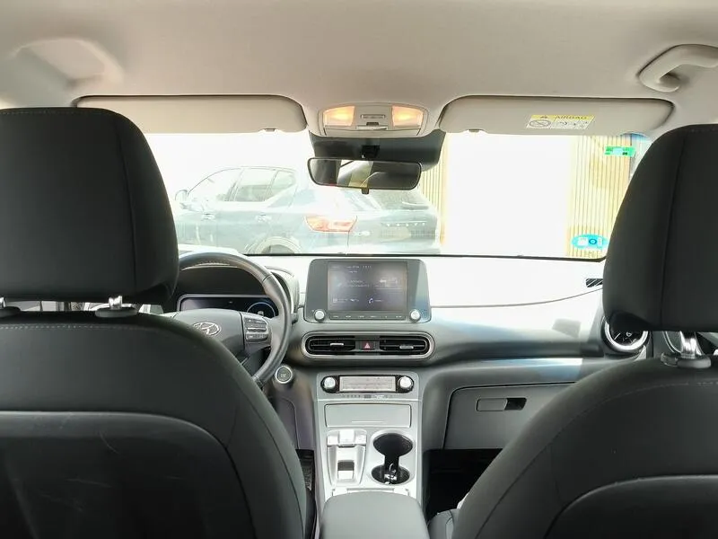 Hyundai Kona EV Maxx - foto 20