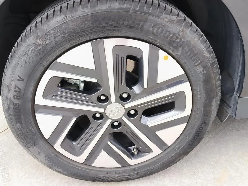 Hyundai Kona EV Maxx - foto 13