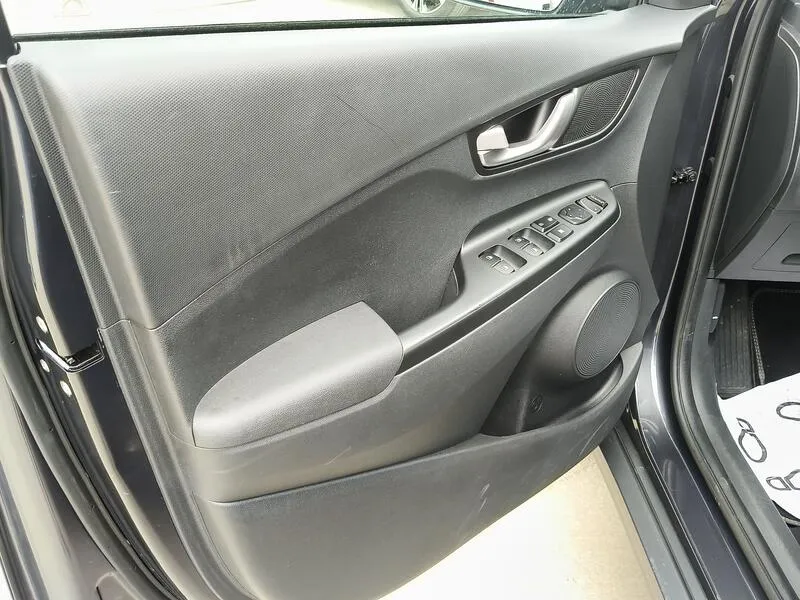 Hyundai Kona EV Maxx - foto 24