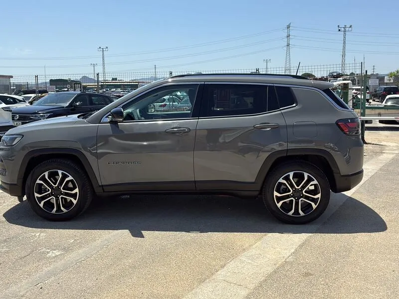 Jeep Compass 1.3 PHEV Limited AWD - foto 3