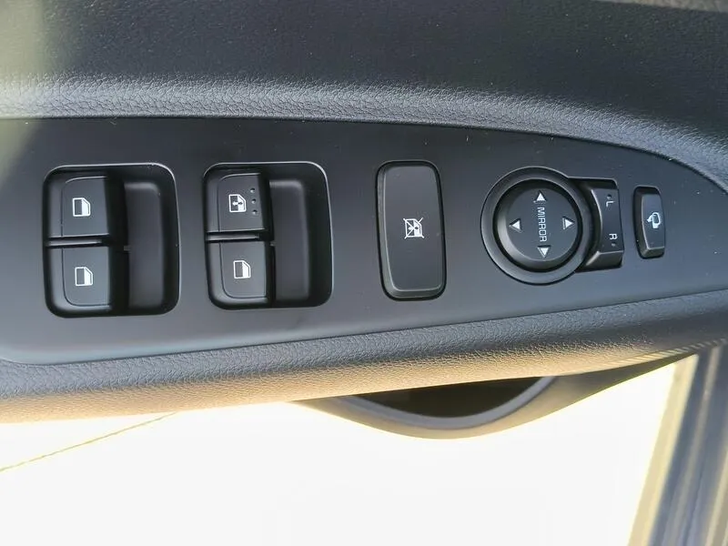 Kia Rio 1.0 T-GDi MHEV iMT Drive - foto 24