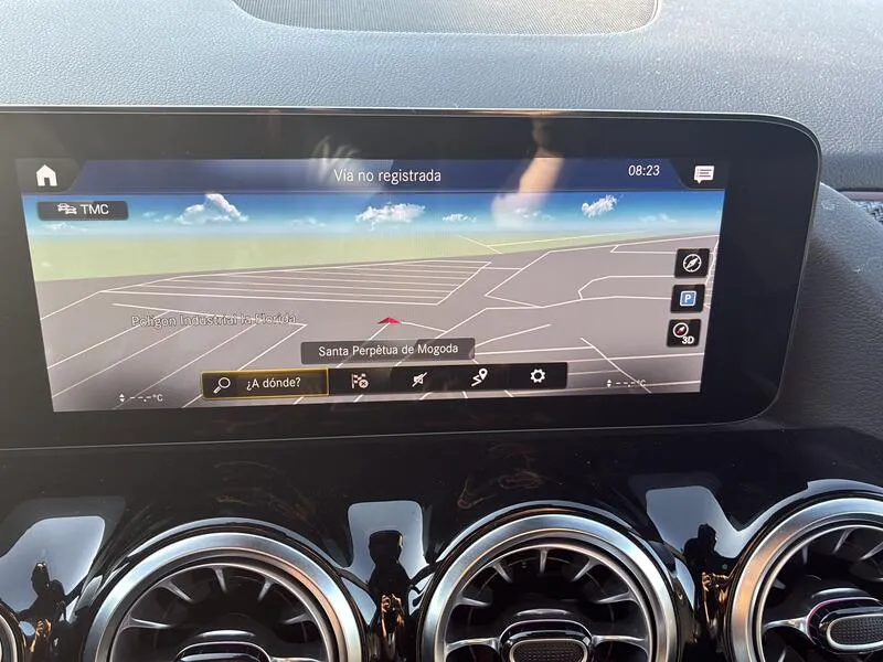 Mercedes-Benz GLA Clase 200 d AMG Line AT8 - foto 40