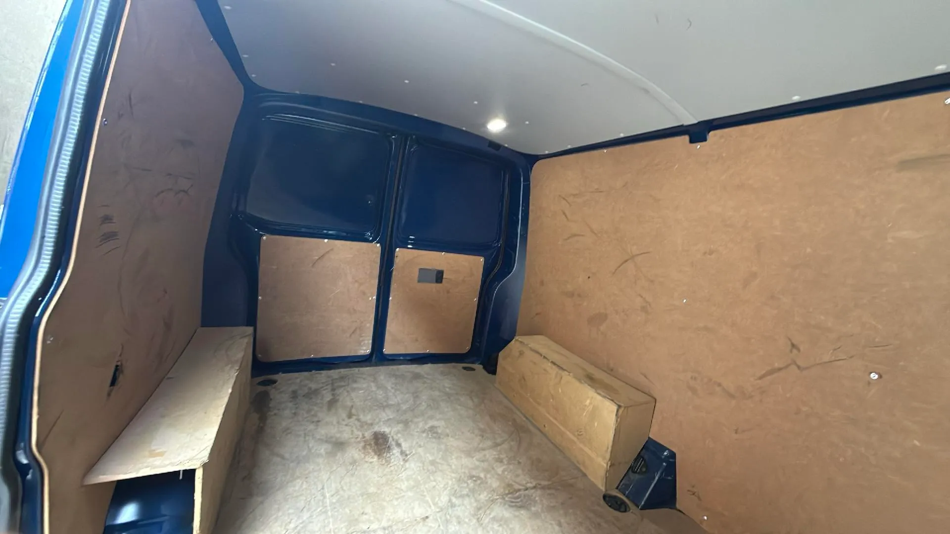 Volkswagen Transporter Furgón Corto TN 2.0 TDI - foto 21
