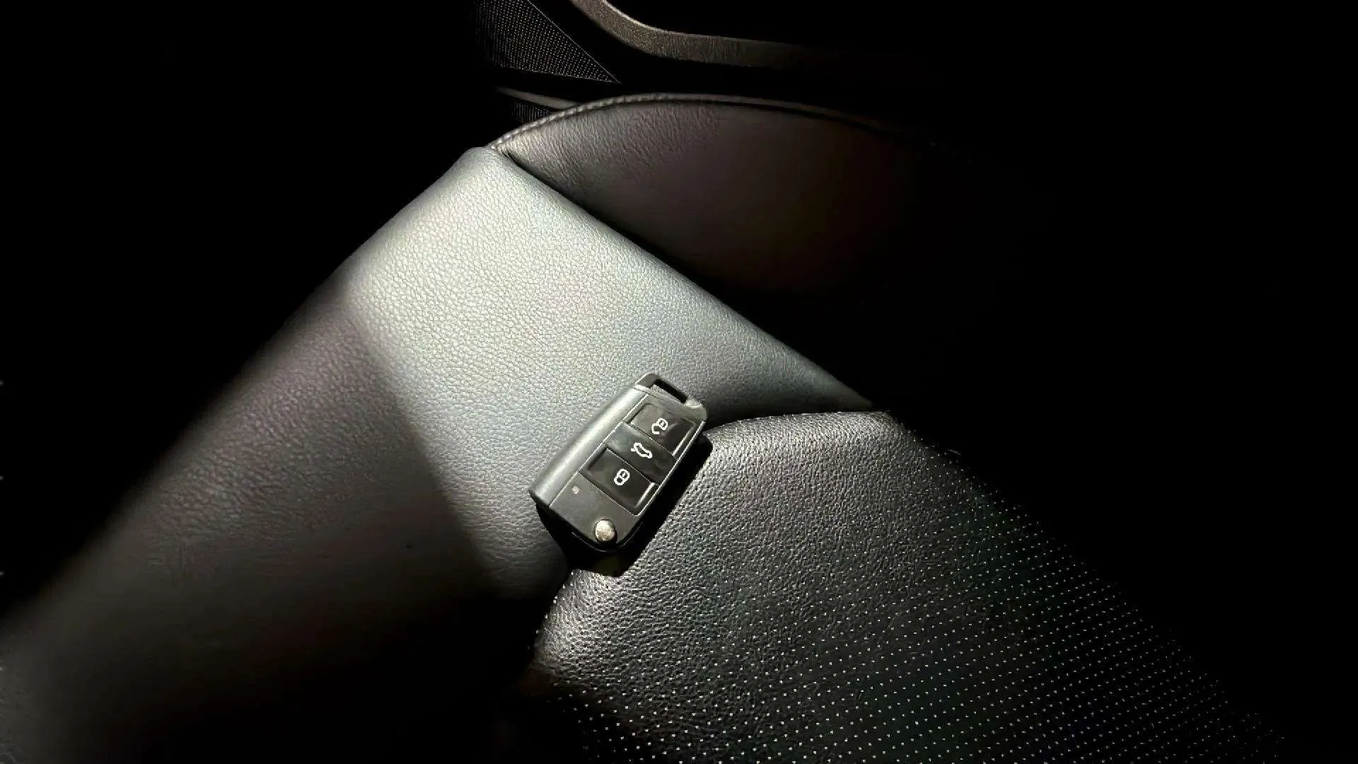 Audi A1 Sportback Adrenalin 30 TFSI S tron - foto 19