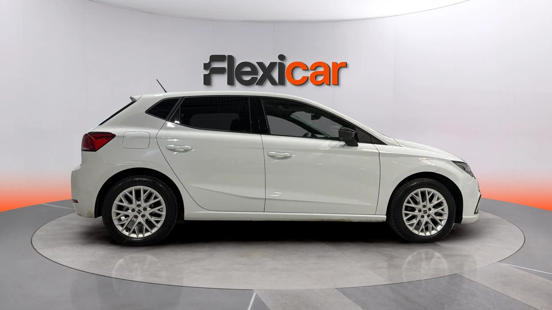 SEAT Ibiza 1.0 TSI FR XM - foto 8