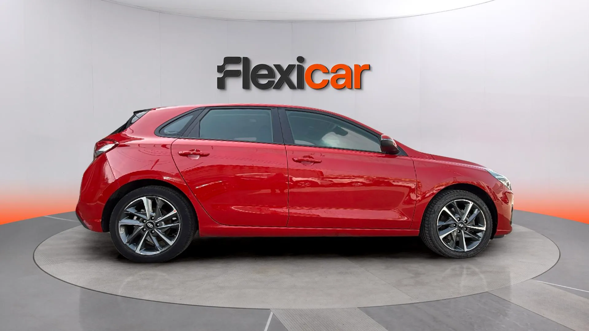 Hyundai i30 1.5 DPI Essence - foto 8