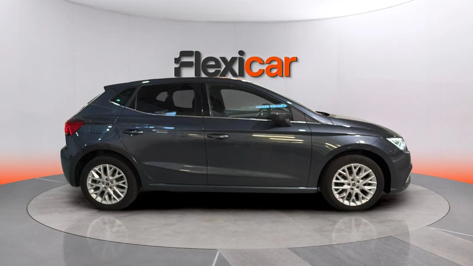 SEAT Ibiza 1.0 TSI Xcellence - foto 2