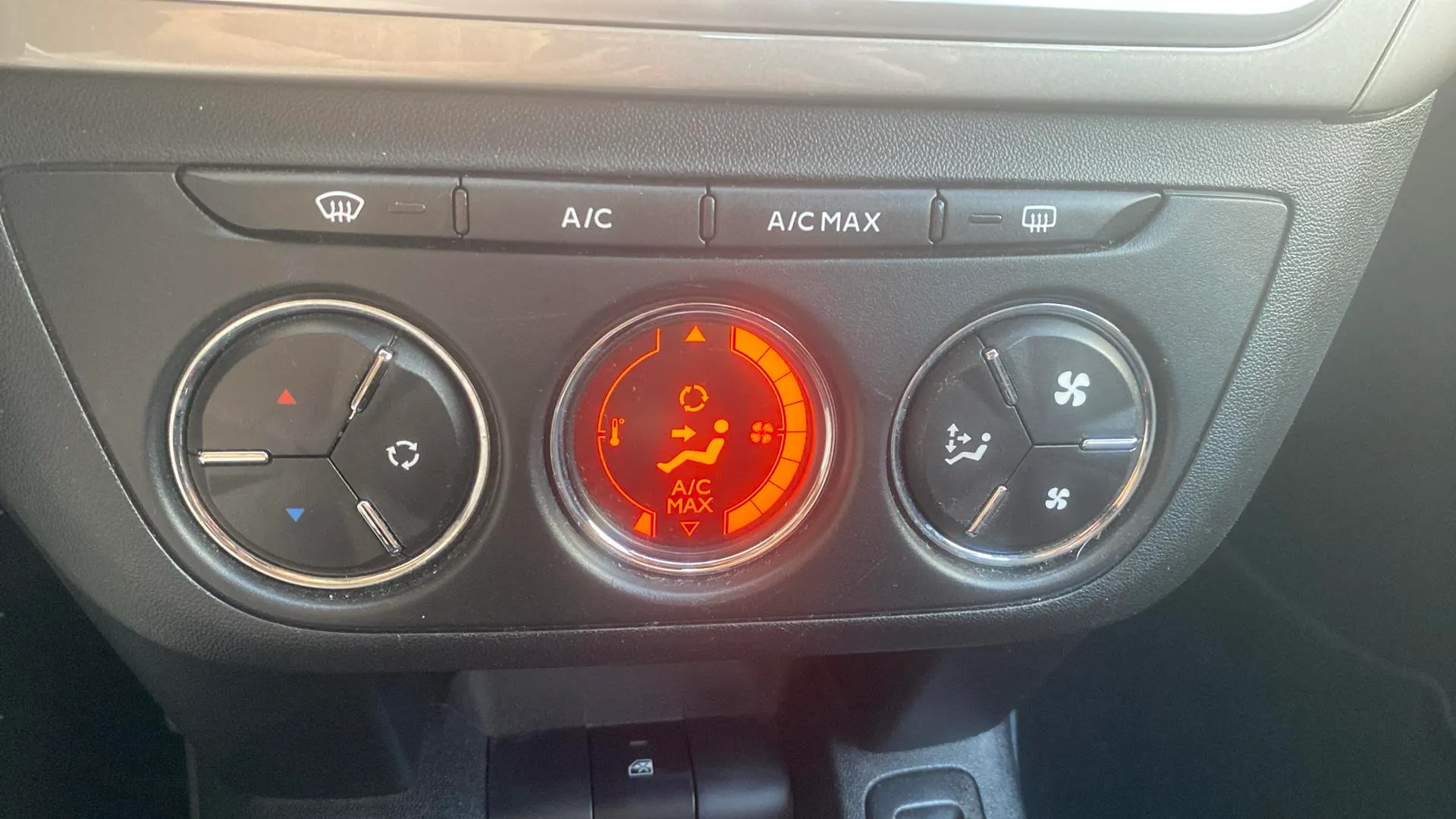 Citroën C-Elysée PureTech Feel - foto 19