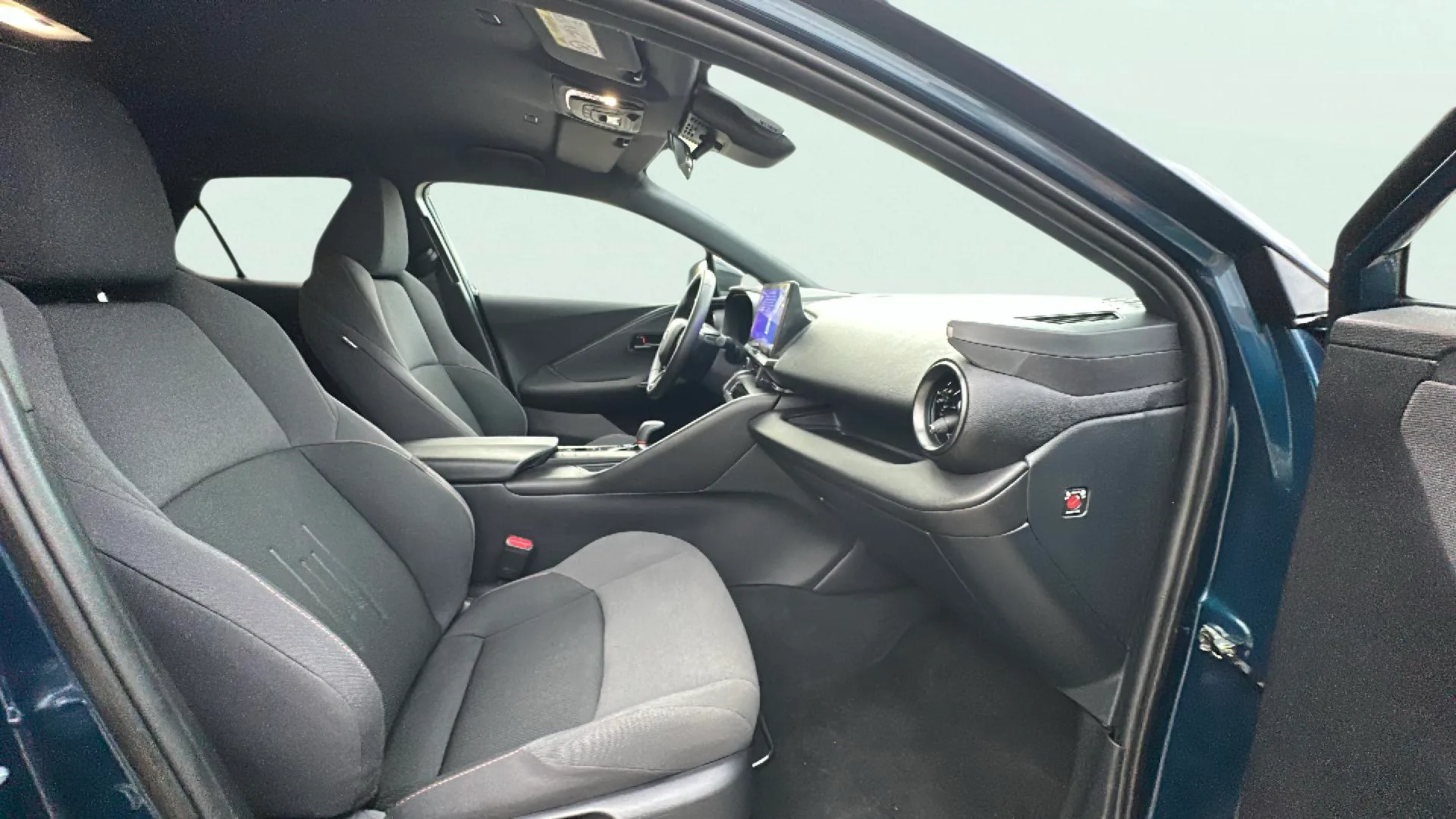 Toyota C-HR 1.8 140H Advance - foto 9
