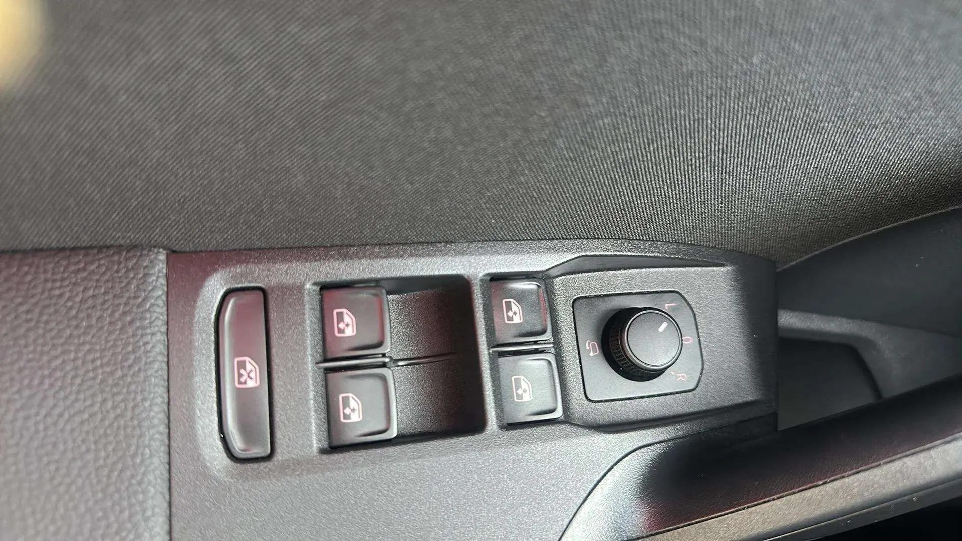 SEAT Ibiza 1.0 TSI Xcellence - foto 21
