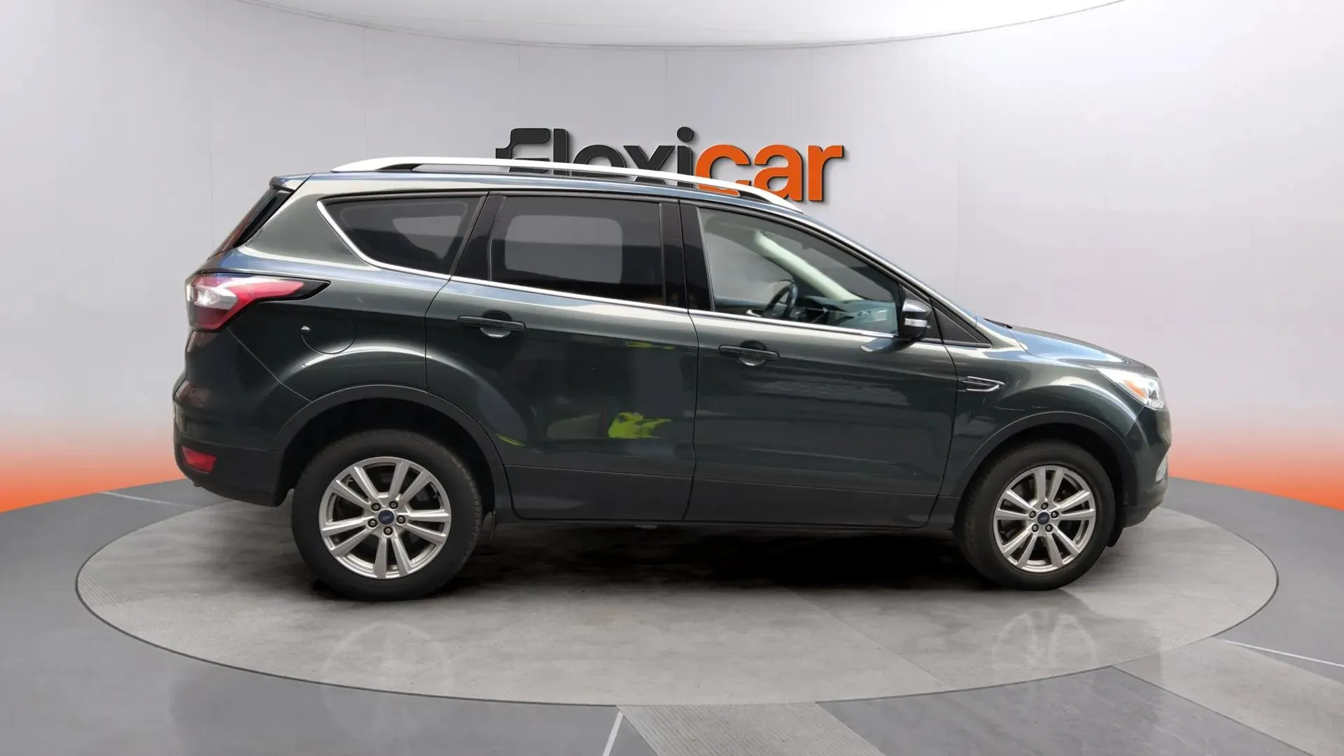 Ford Kuga 1.5 TDCi 120 4x2 A-S-S Trend - foto 3