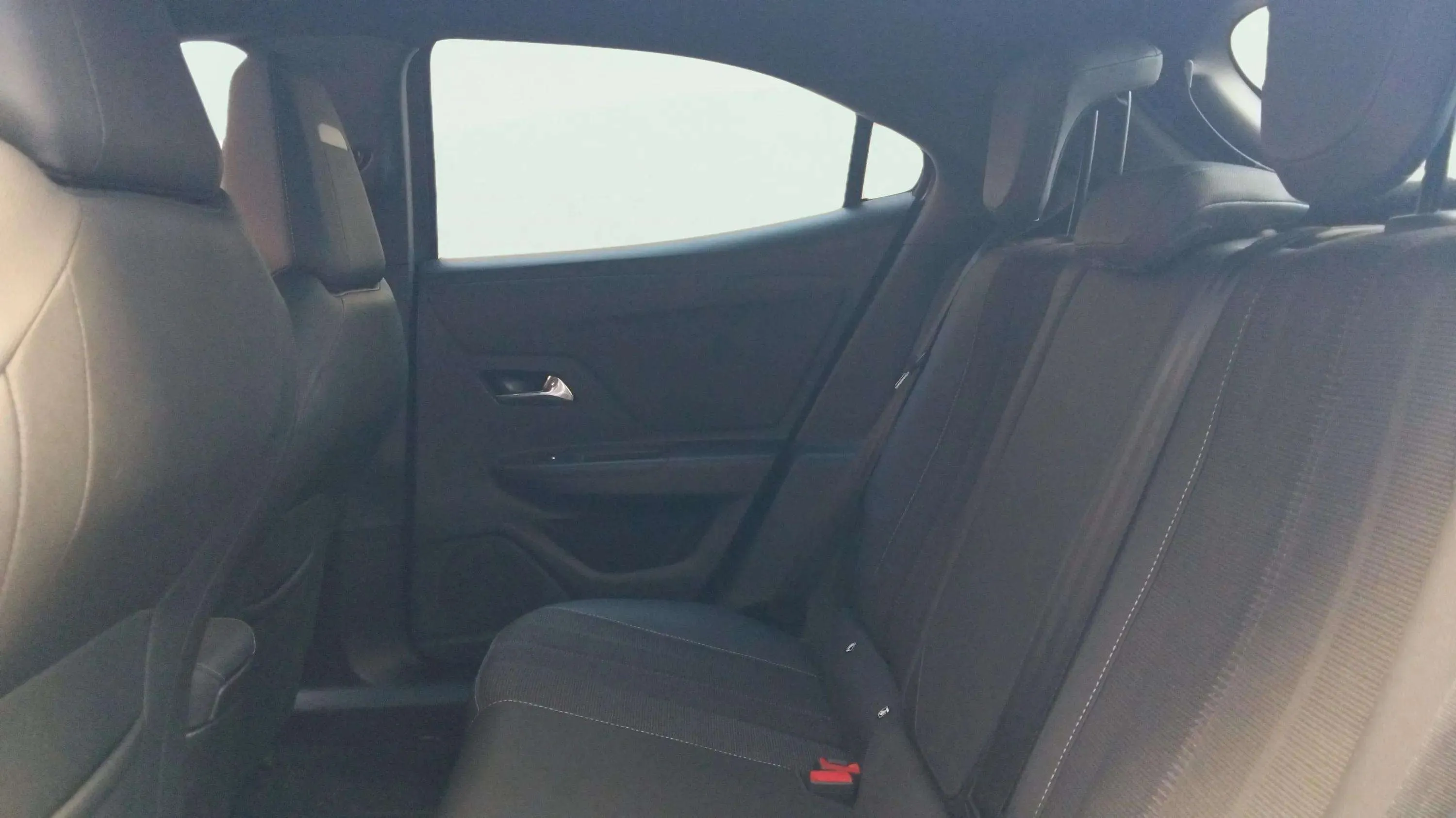 Opel Mokka 1.2 T Black Edition - foto 12