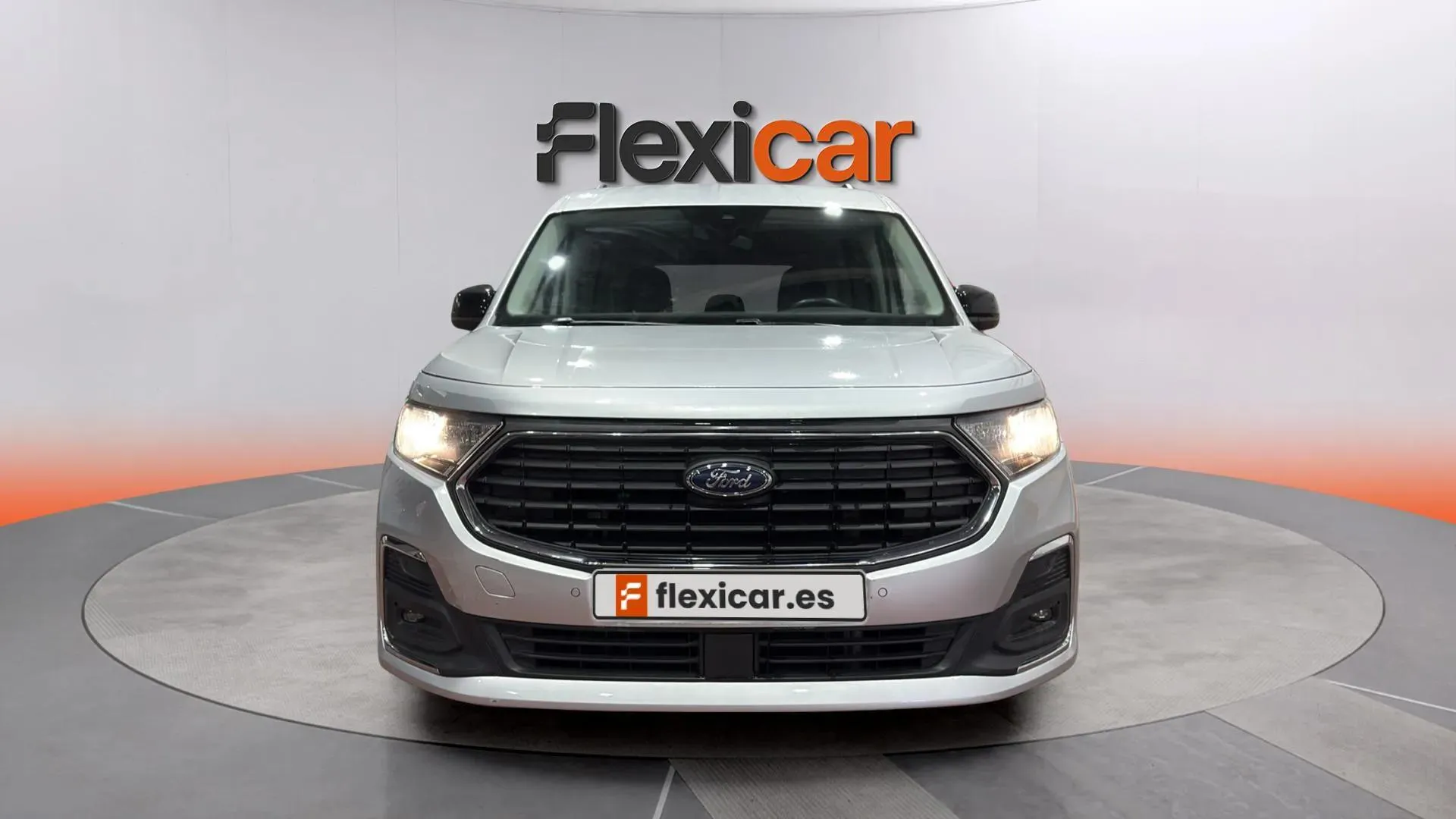 Ford Tourneo Connect 1.5 EcoBoost Titanium - foto 2