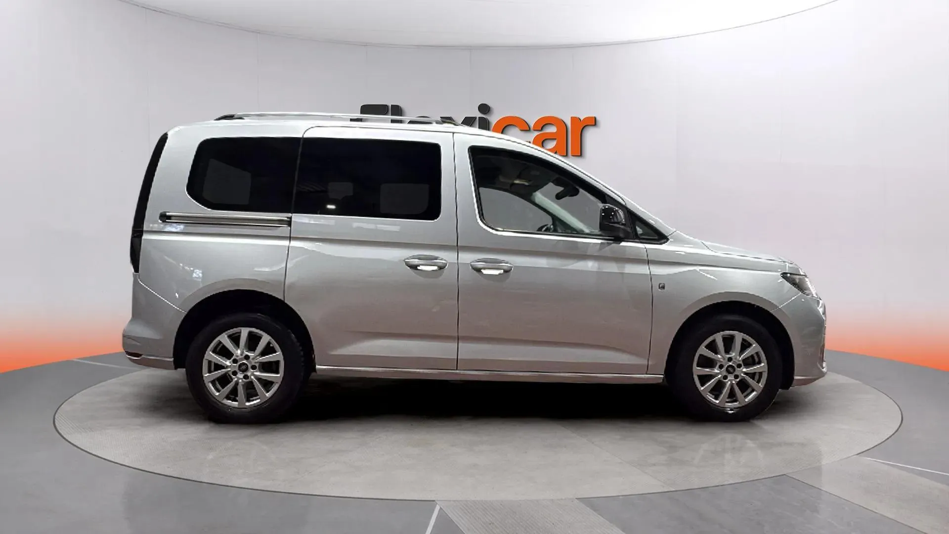 Ford Tourneo Connect 1.5 EcoBoost Titanium - foto 3