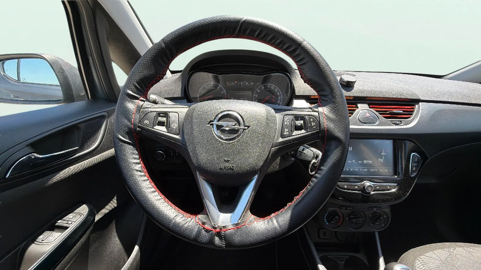 Opel Corsa 1.4 120 Aniversario - foto 11
