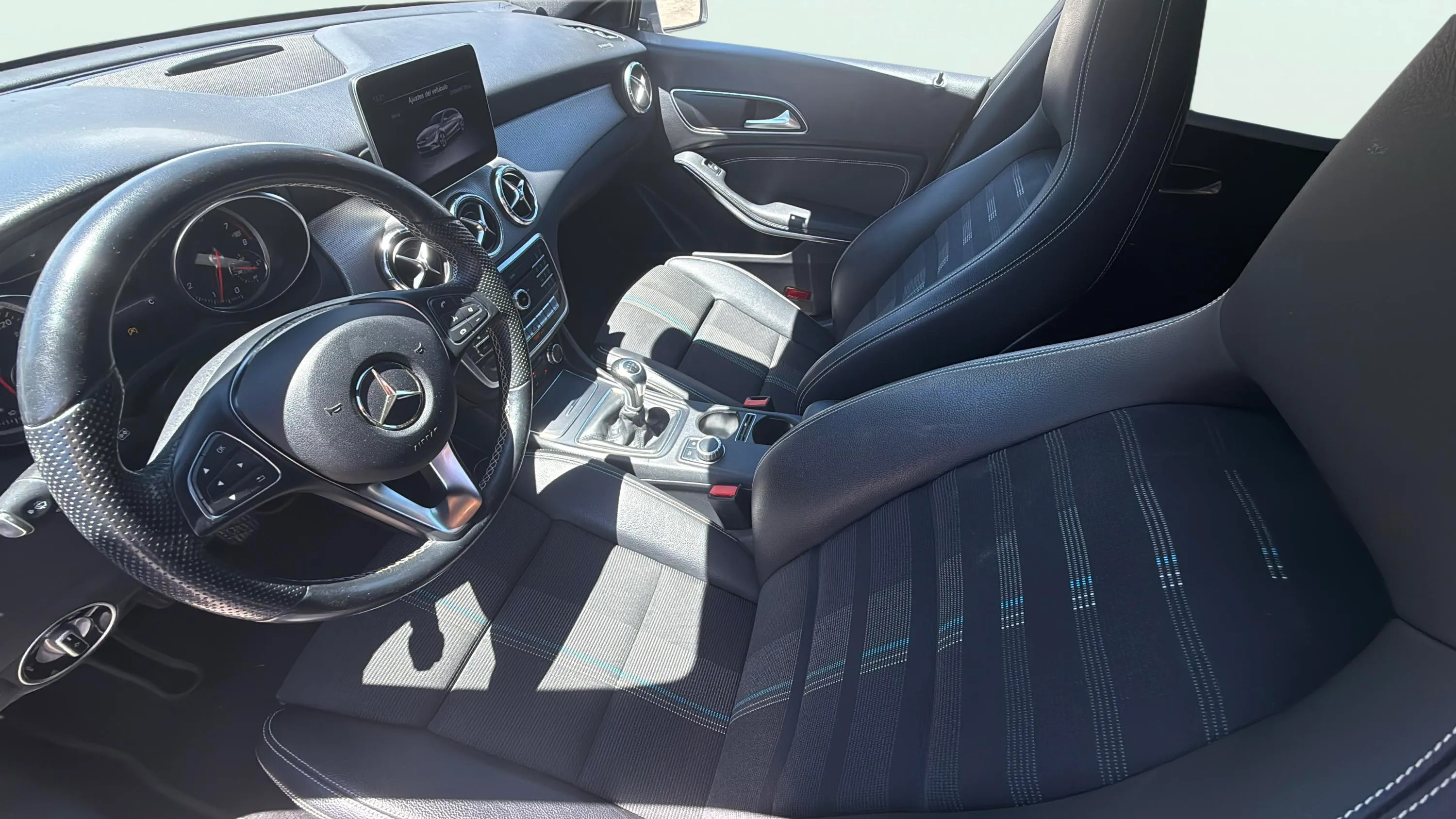 Mercedes-Benz CLA 180 Shooting Brake - foto 9