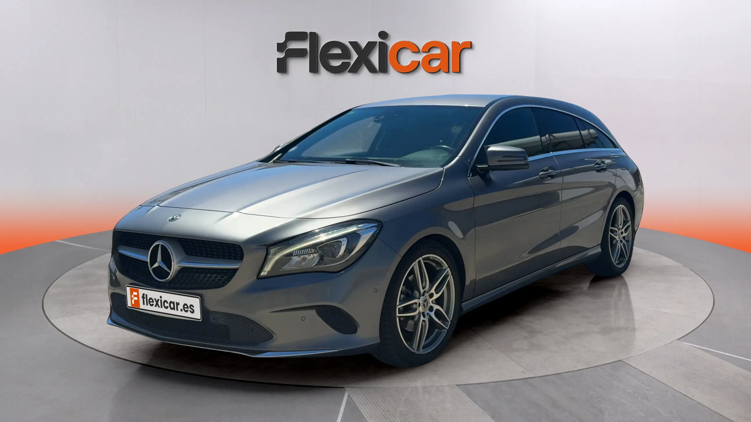 Mercedes-Benz CLA 180 Shooting Brake - foto 3