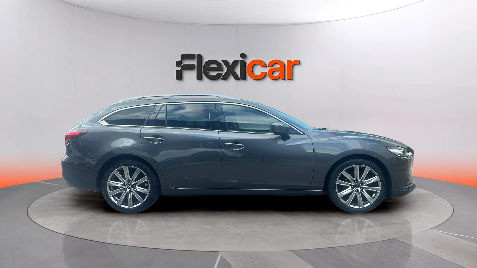 Mazda Mazda6 2.5 Skyactiv-G Zenith WGN - foto 3