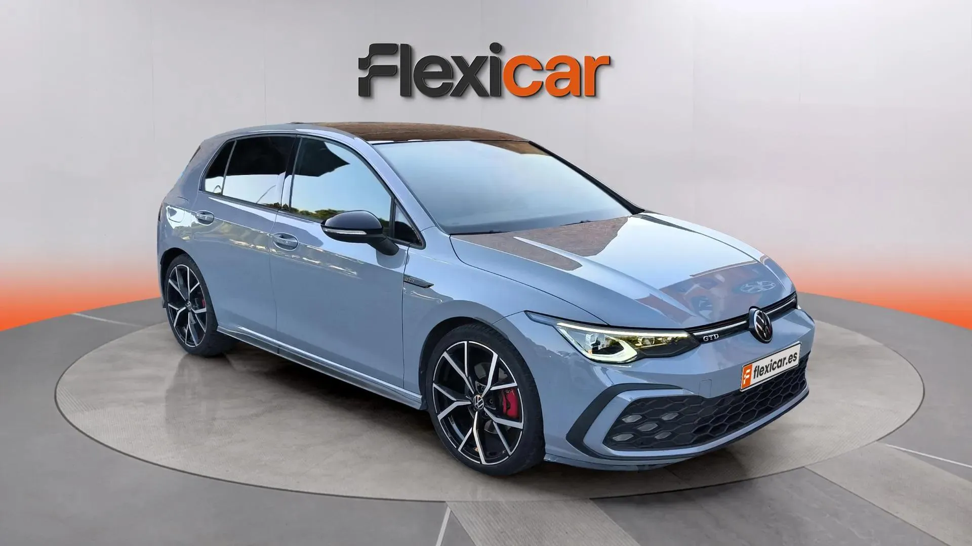 Volkswagen Golf GTD 2.0 - foto 1