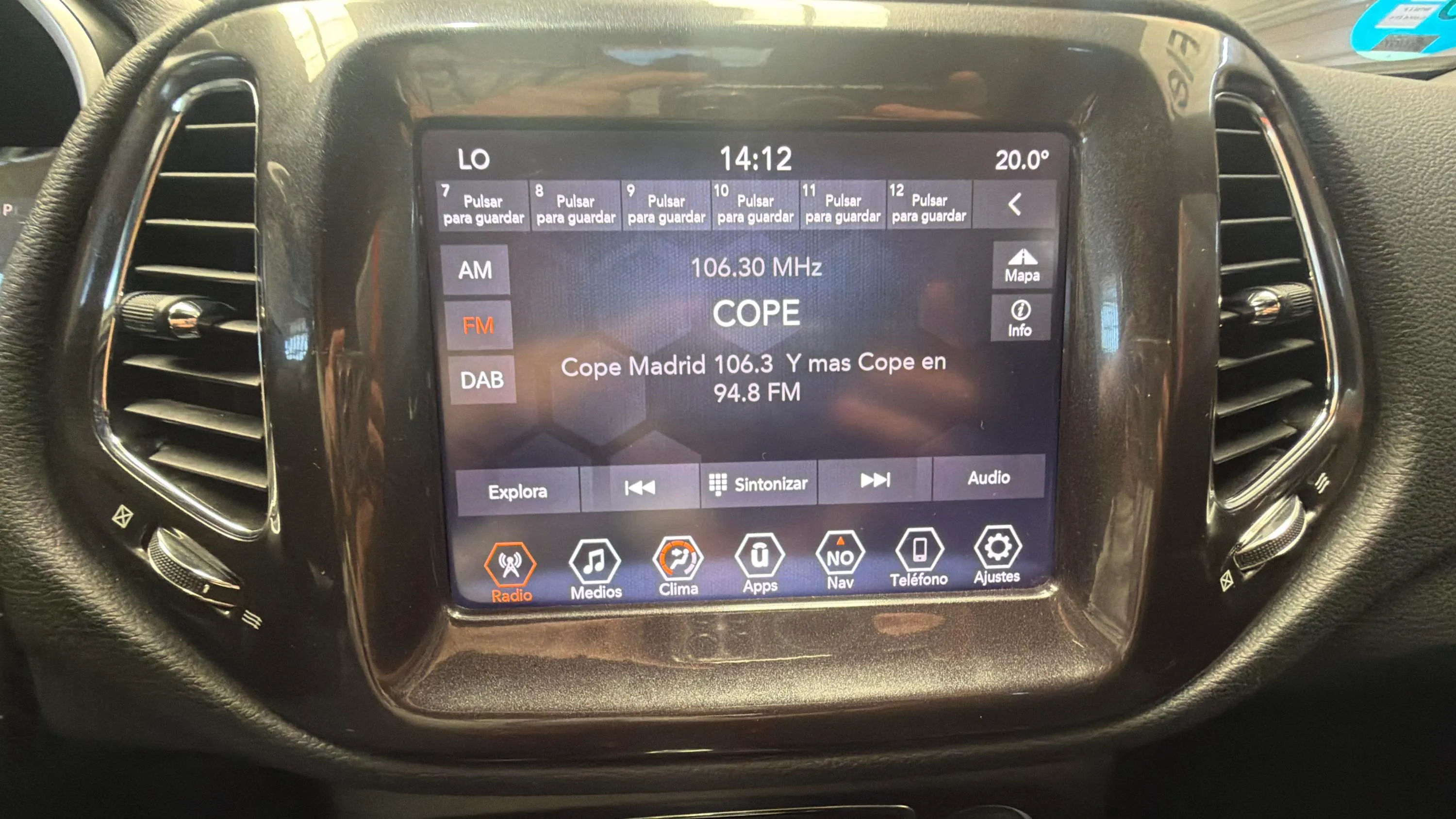 Jeep Compass 1.3 PHEV Limited AWD - foto 21