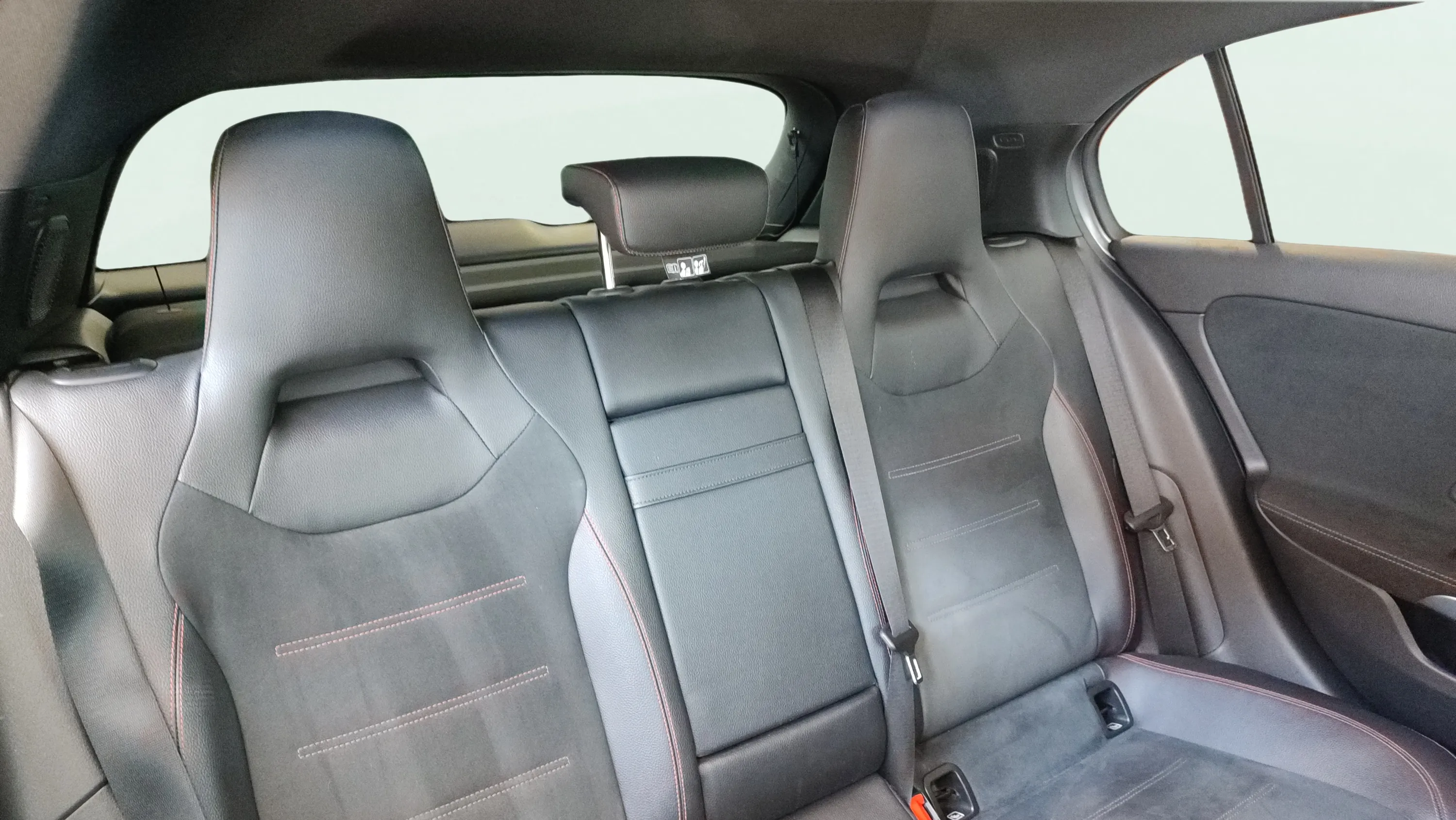 Mercedes-Benz Clase A A 220 - foto 18