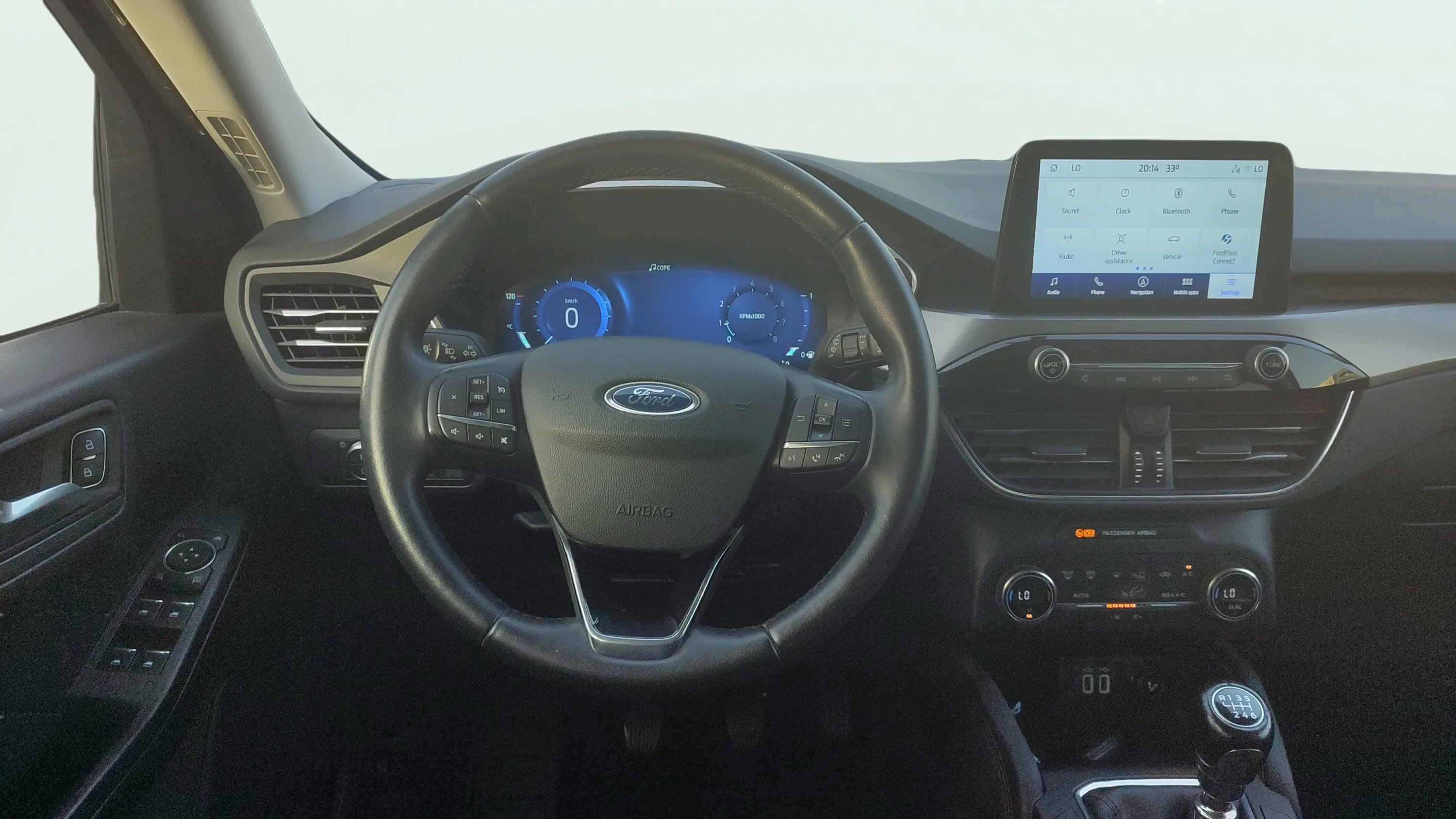 Ford Kuga 1.5 EcoBoost 4x2 Titanium - foto 9