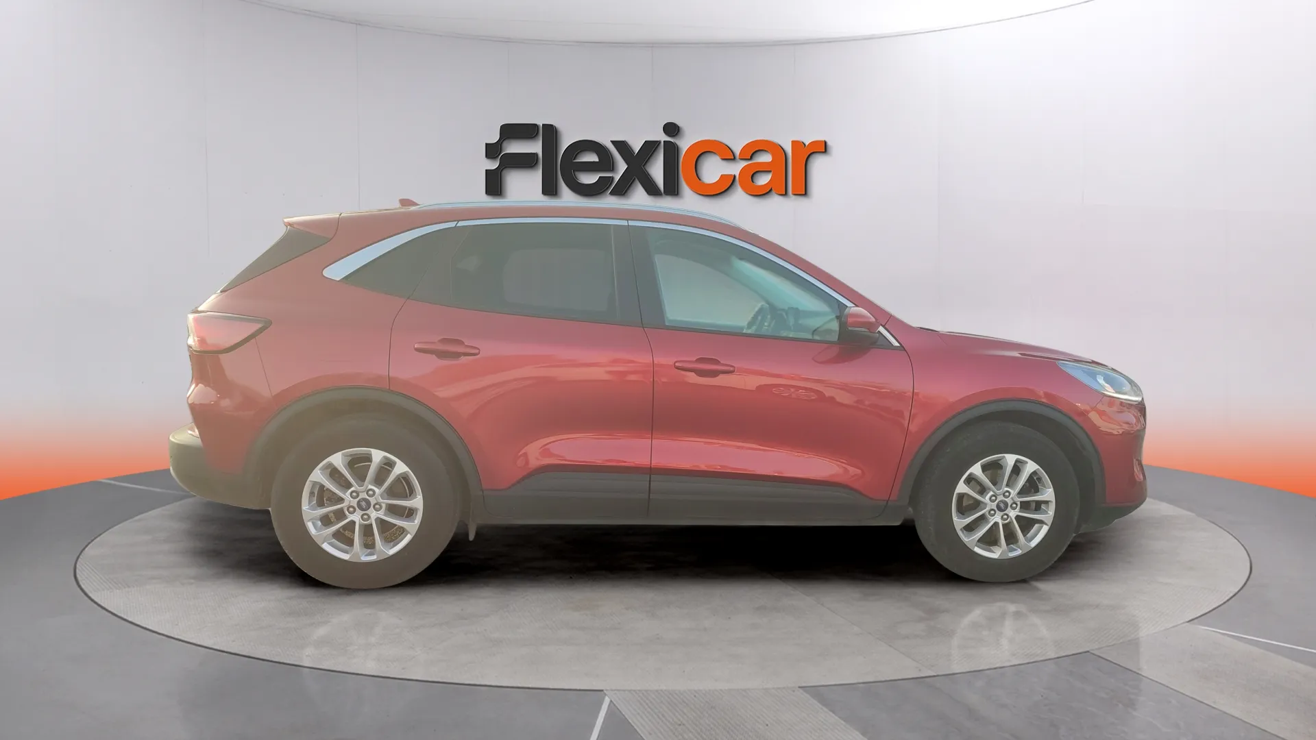 Ford Kuga 1.5 EcoBoost 4x2 Titanium - foto 3
