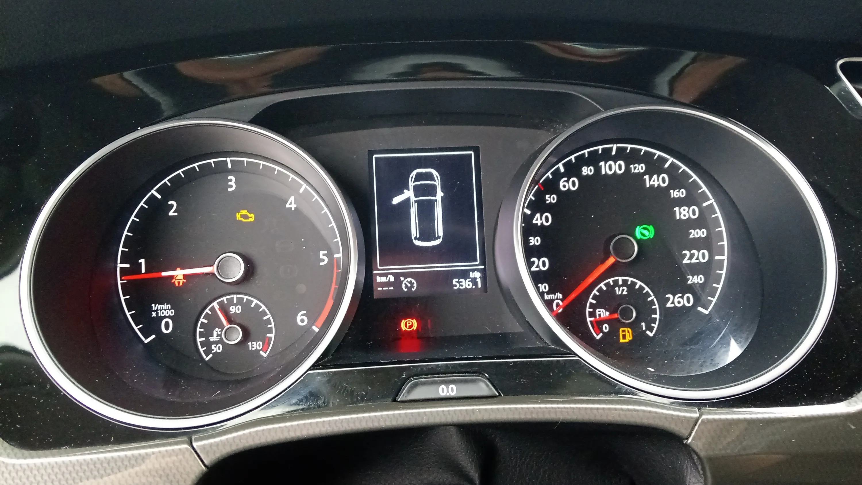 Volkswagen Touran Advance 2.0 TDI DSG - foto 13