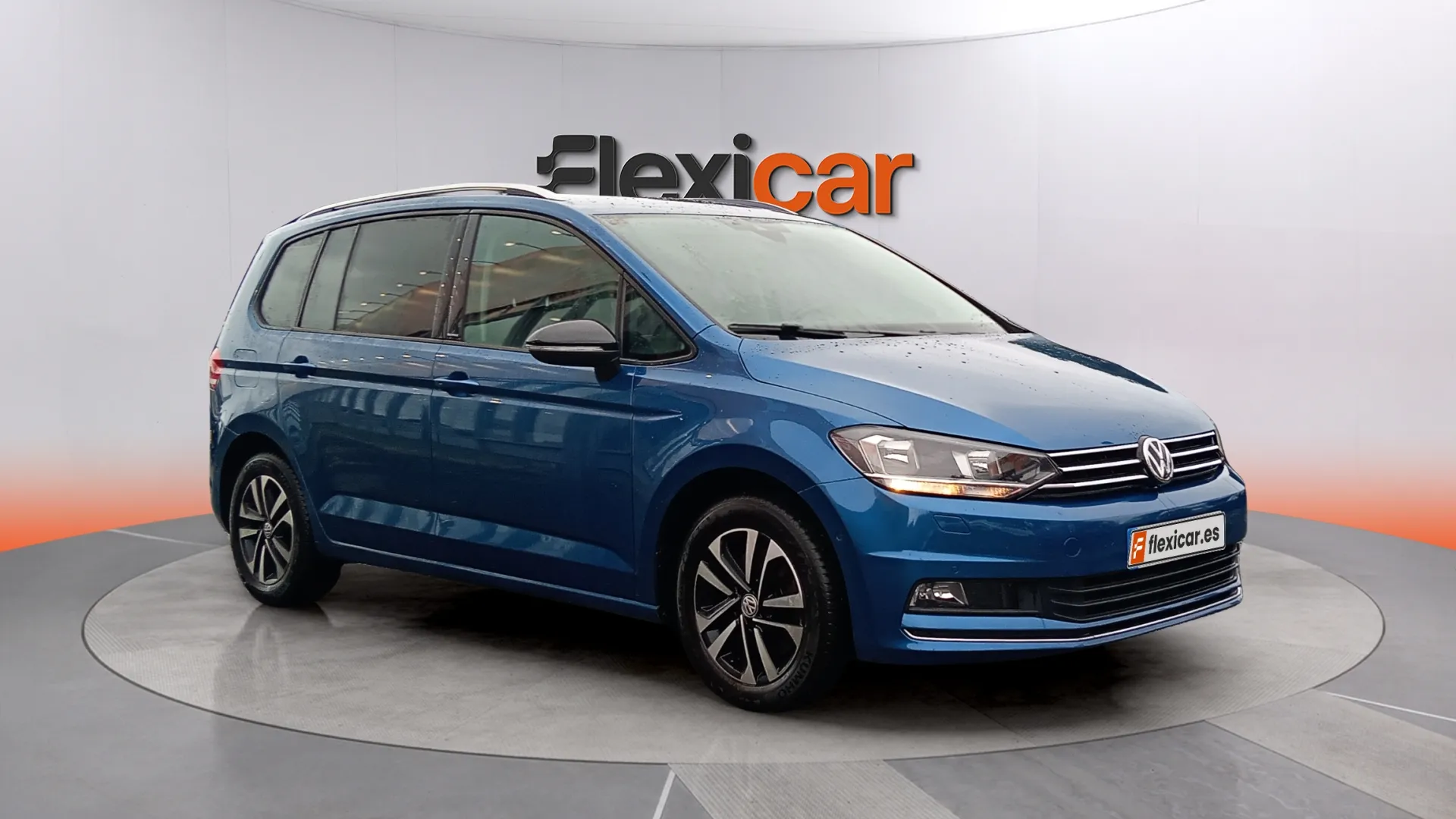 Volkswagen Touran Advance 2.0 TDI DSG