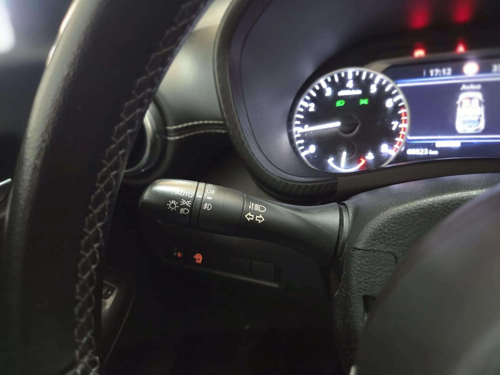 Nissan Juke DIG-T Acenta - foto 19