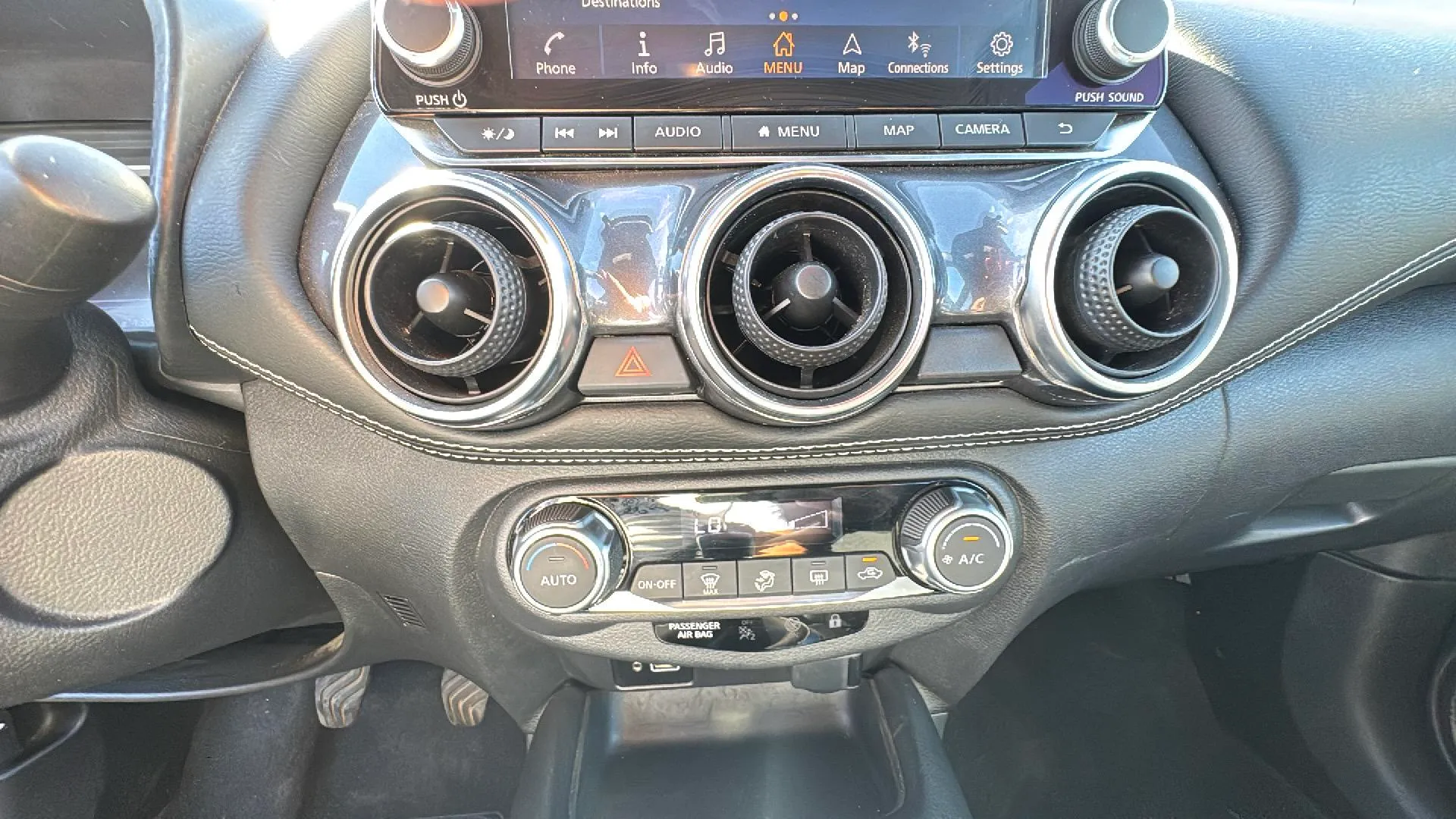 Nissan Juke DIG-T Acenta - foto 24