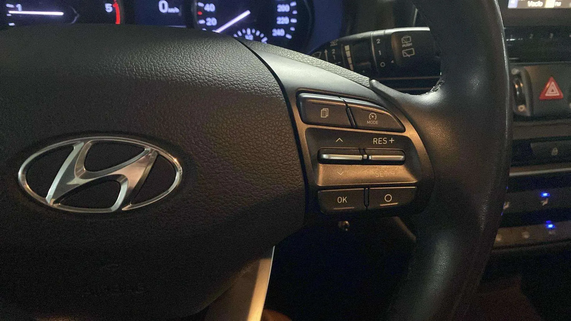Hyundai i30 1.6 CRDi Go! - foto 12