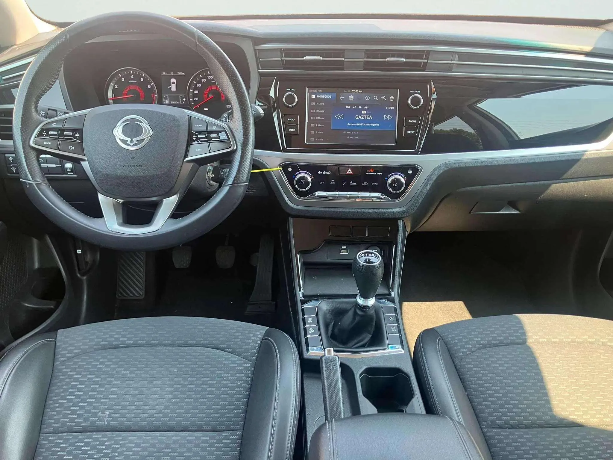 SsangYong Korando G15T LP Limited - foto 12