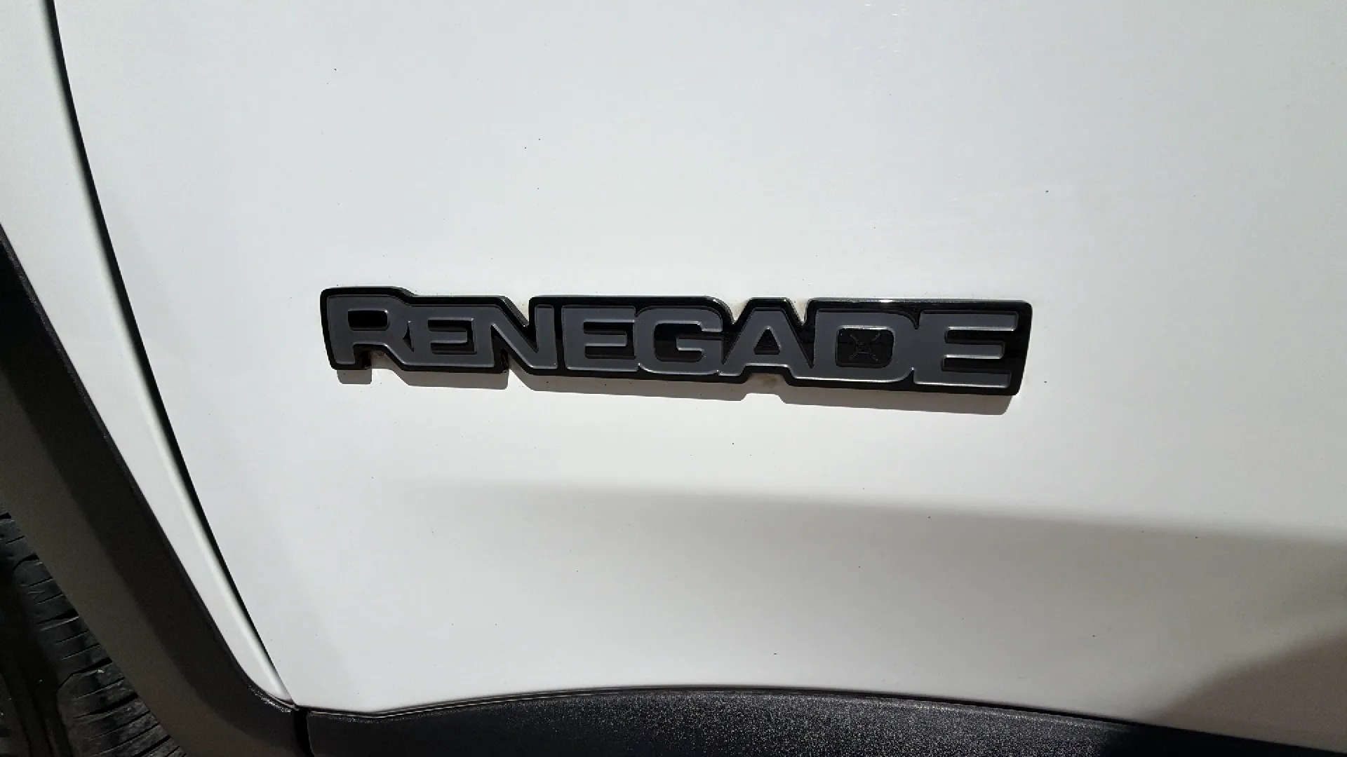 Jeep Renegade 1.0G Night Eagle 4x2 - foto 19