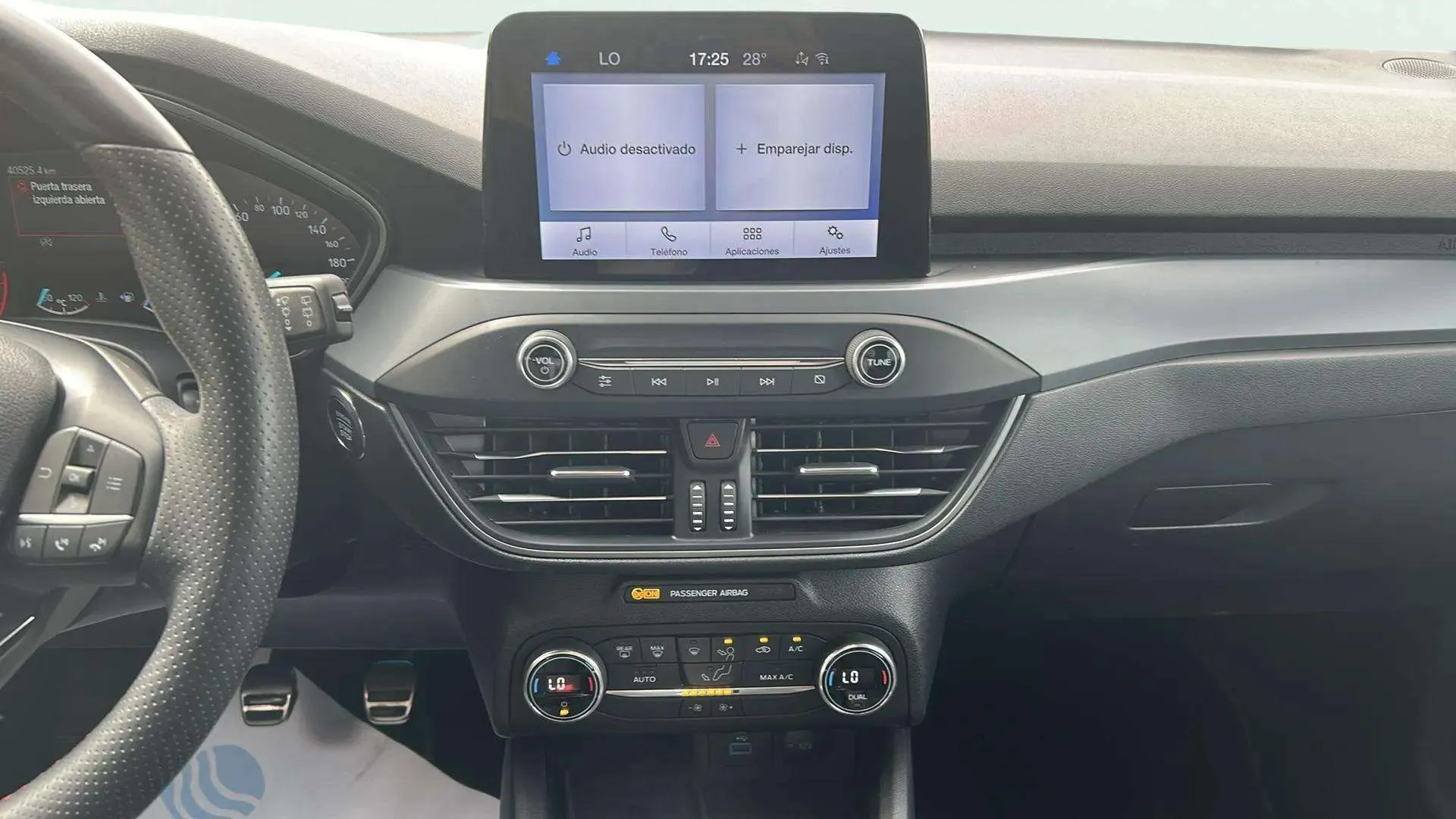 Ford Focus 1.0 EcoBoost MHEV ST-Line Design SIP - foto 27
