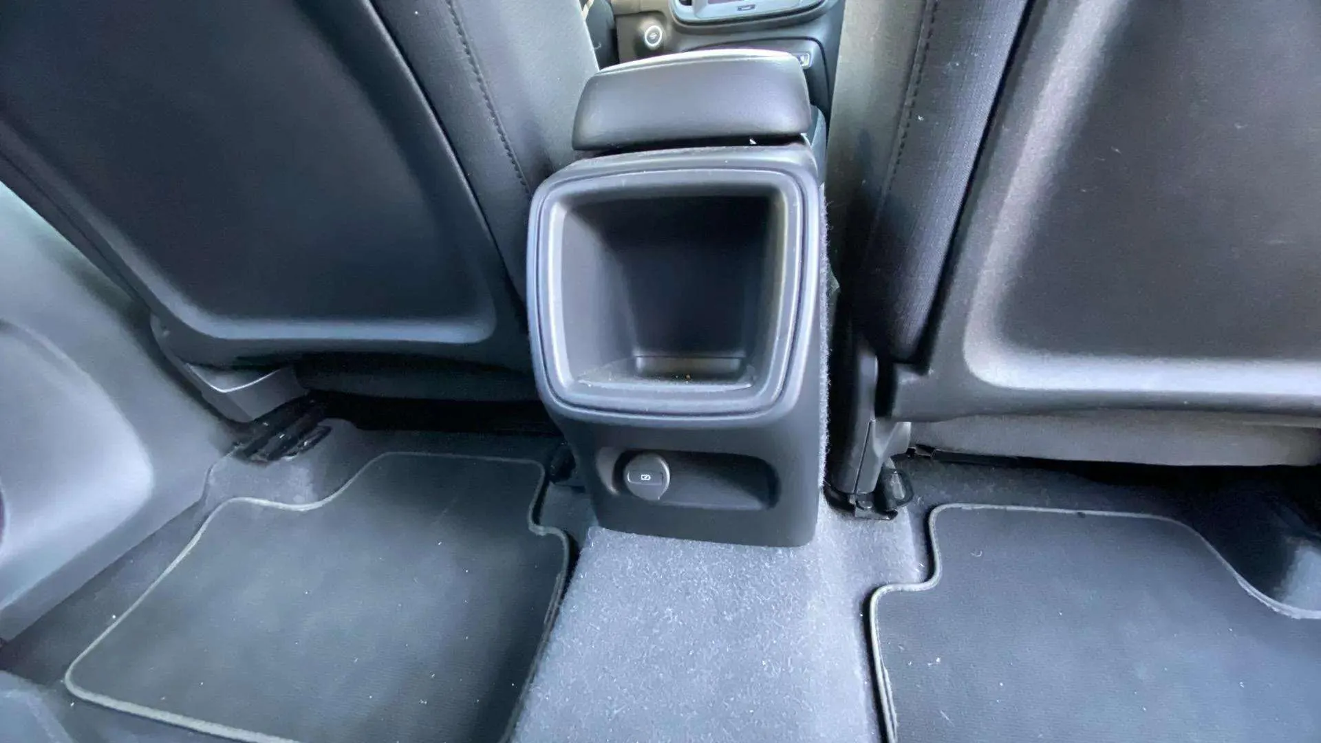 Volvo XC40 1.5 T2 Core Pro - foto 23