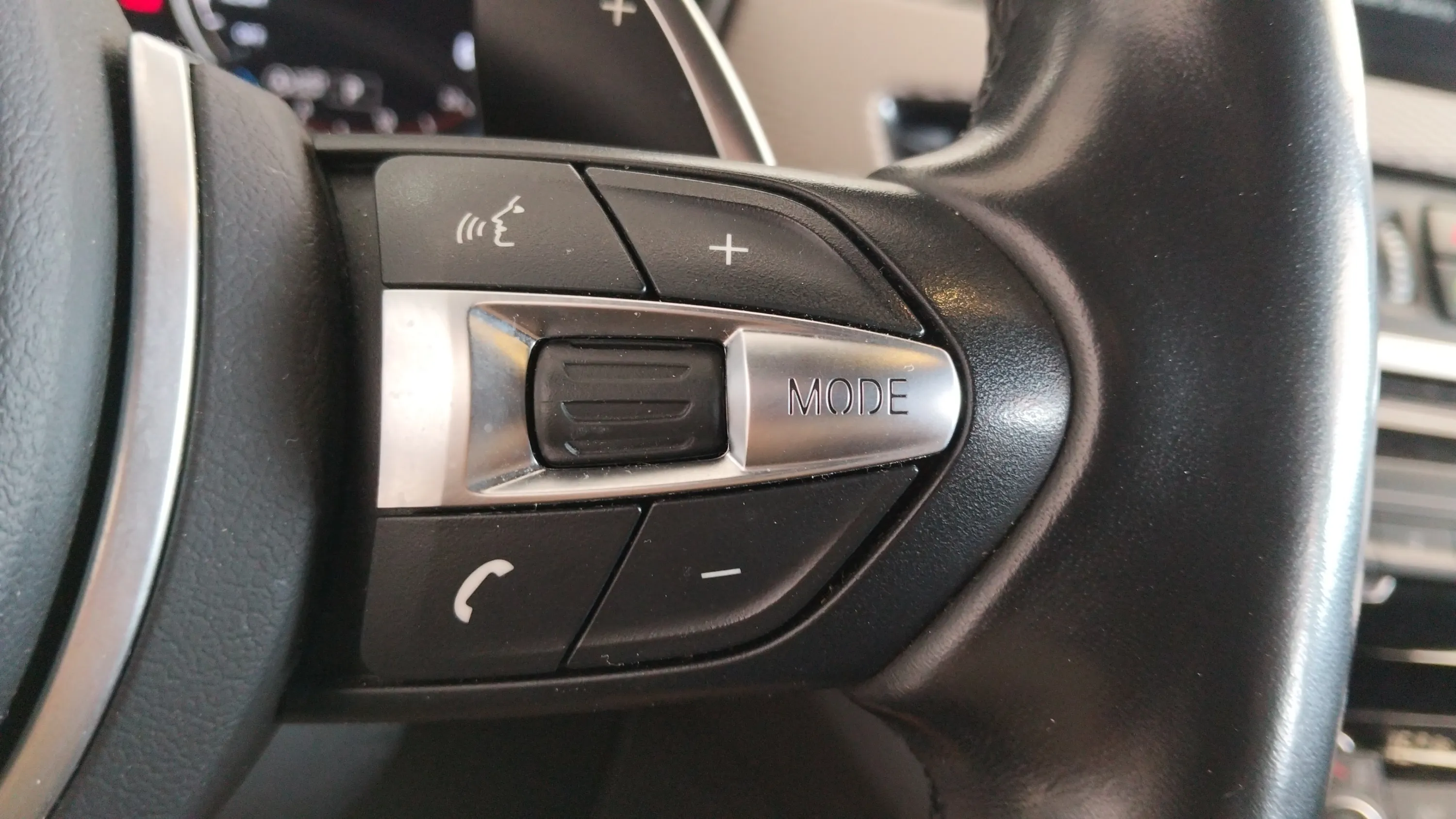 BMW X2 xDrive20dA - foto 18